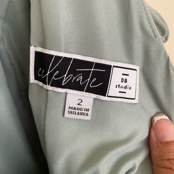 David’s bridal dusty sage chiffon bridesmaids dress. Size 2 - Picture 6 of 11